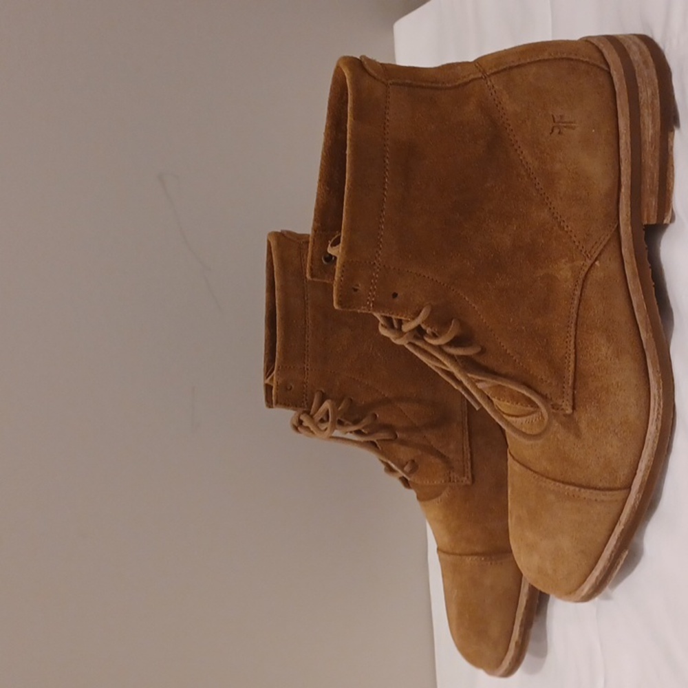 NEW Frye Men's Bowery boots Cap Toe Lace Up suede leather camel 7